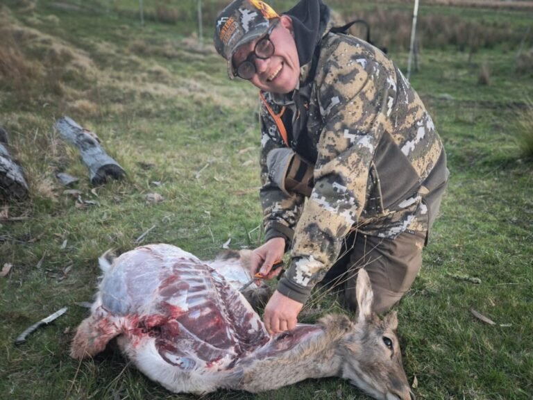 forest-to-fork-nsw-hunting-guide-state-forest-hunt-happy-guests-13